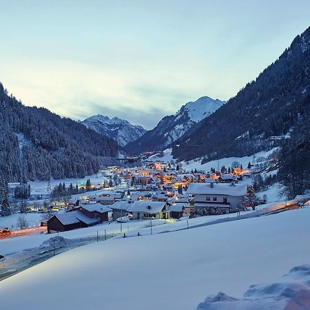 Woodpecker Chalets Klosterle am Arlberg ภายนอก รูปภาพ