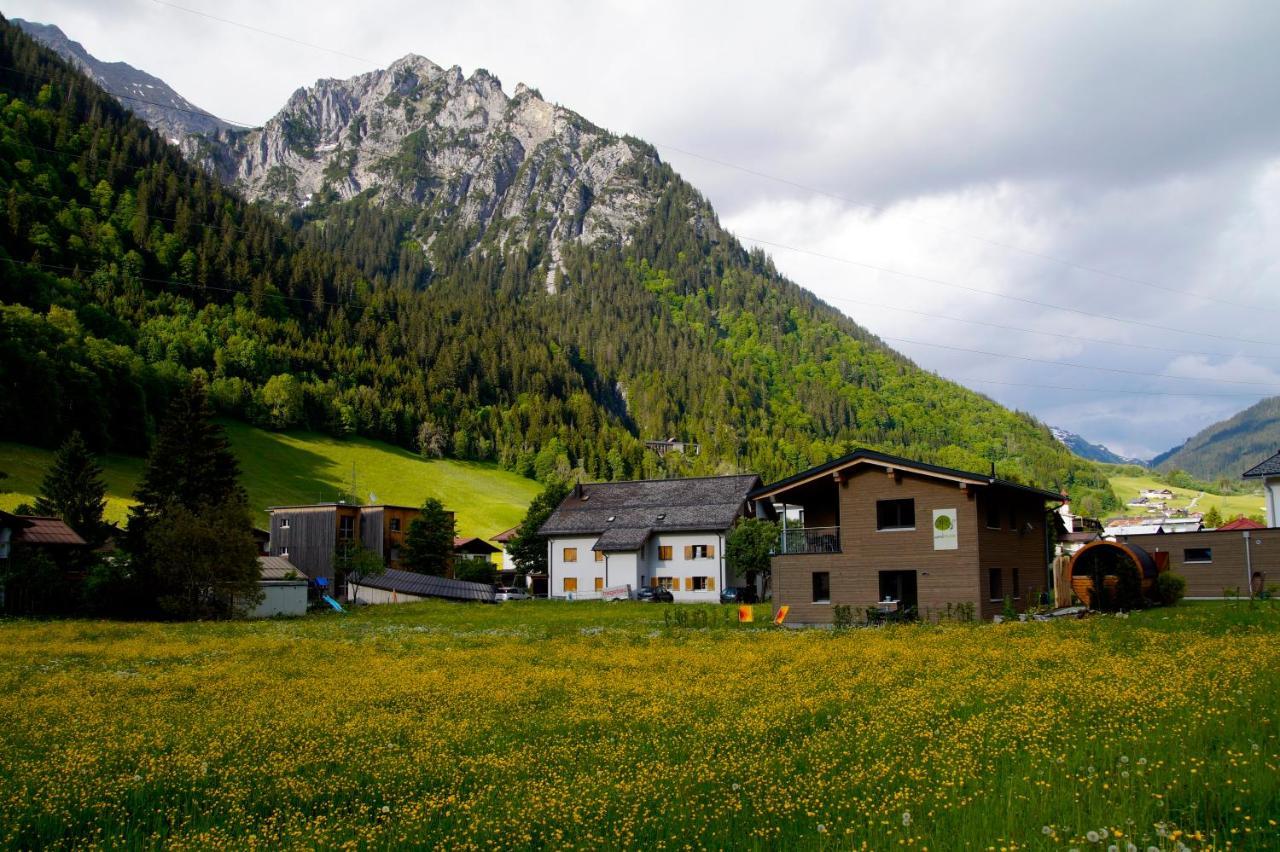 Woodpecker Chalets Klosterle am Arlberg ภายนอก รูปภาพ