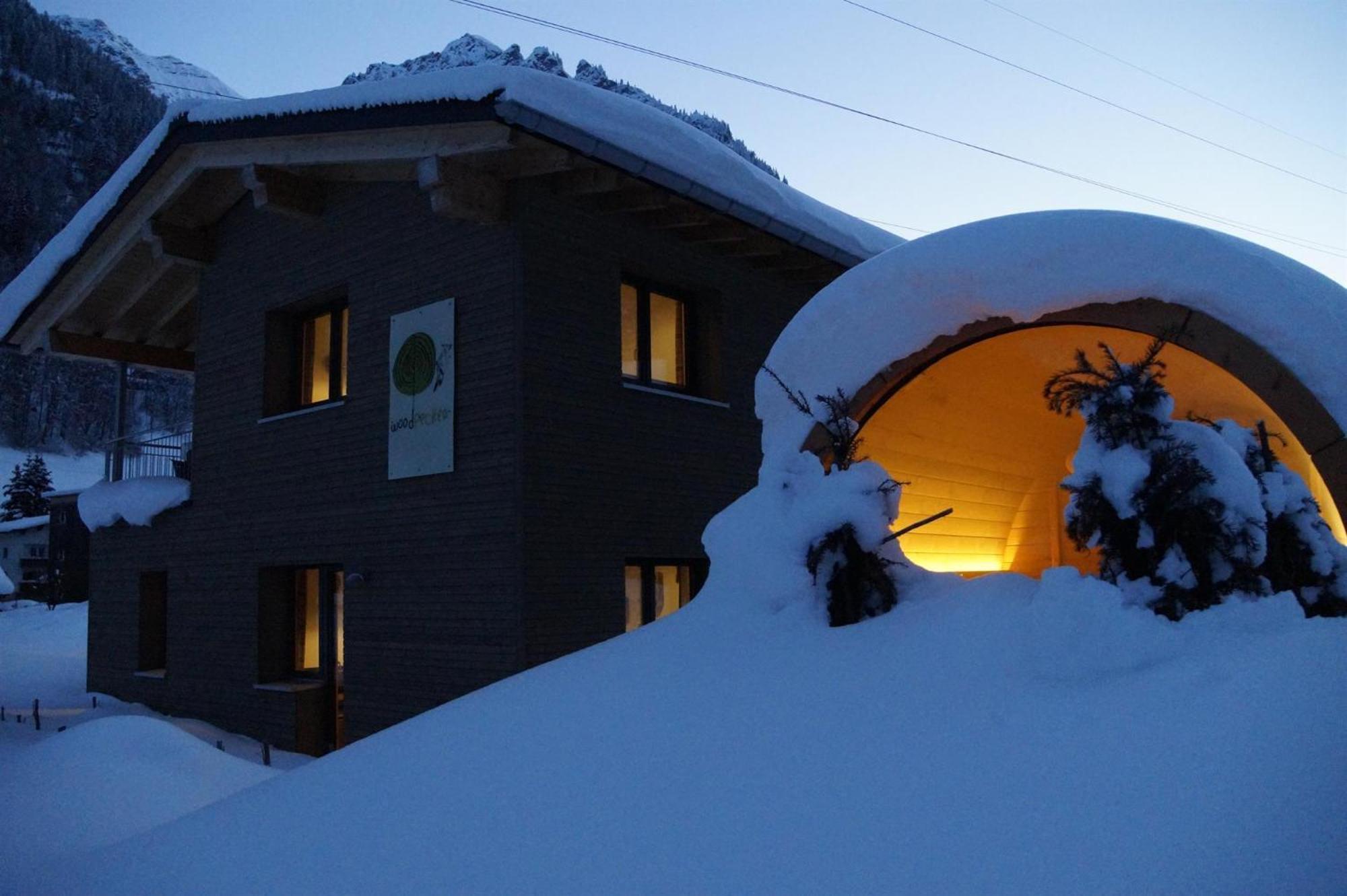 Woodpecker Chalets Klosterle am Arlberg ภายนอก รูปภาพ