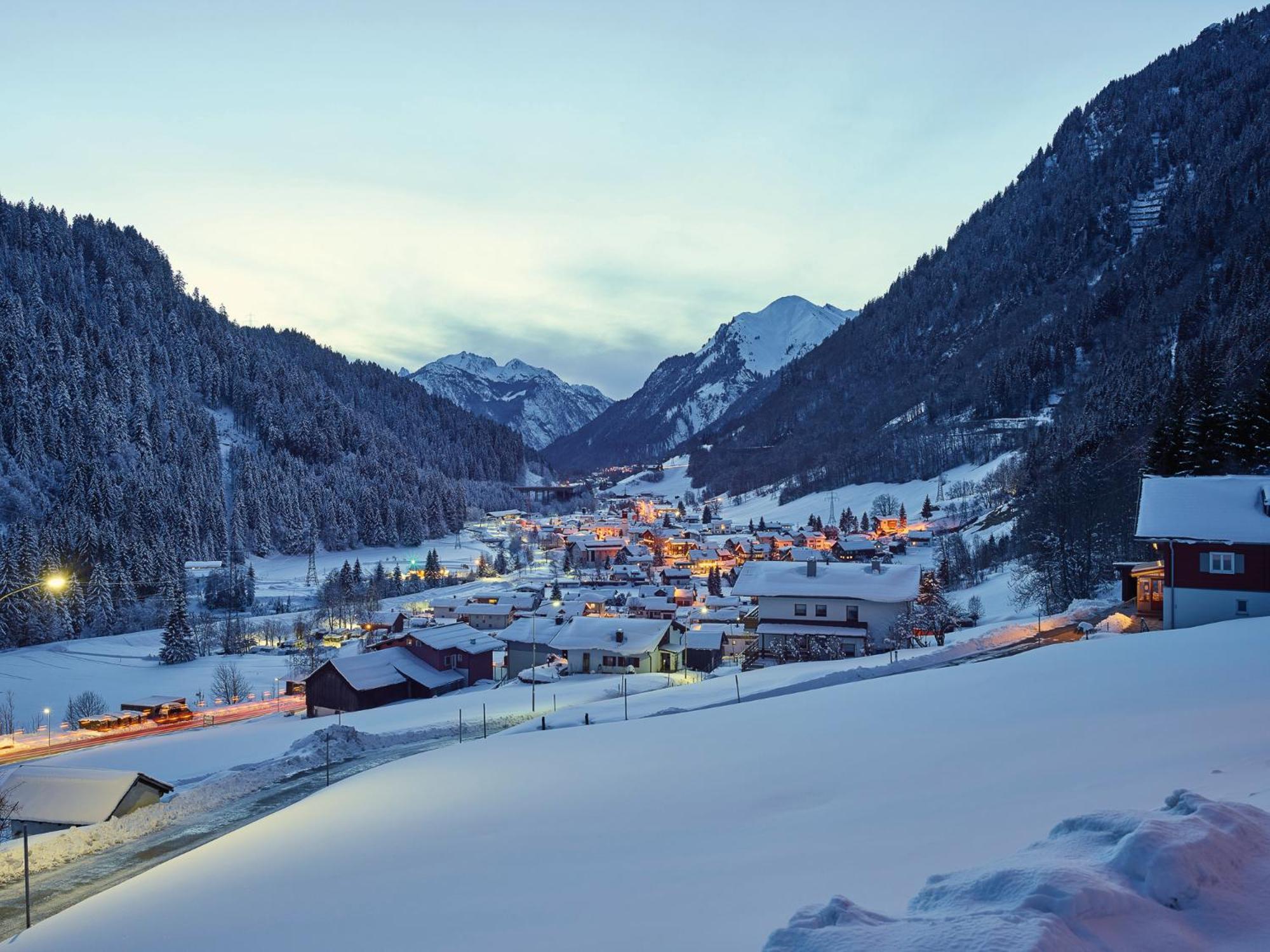 Woodpecker Chalets Klosterle am Arlberg ภายนอก รูปภาพ