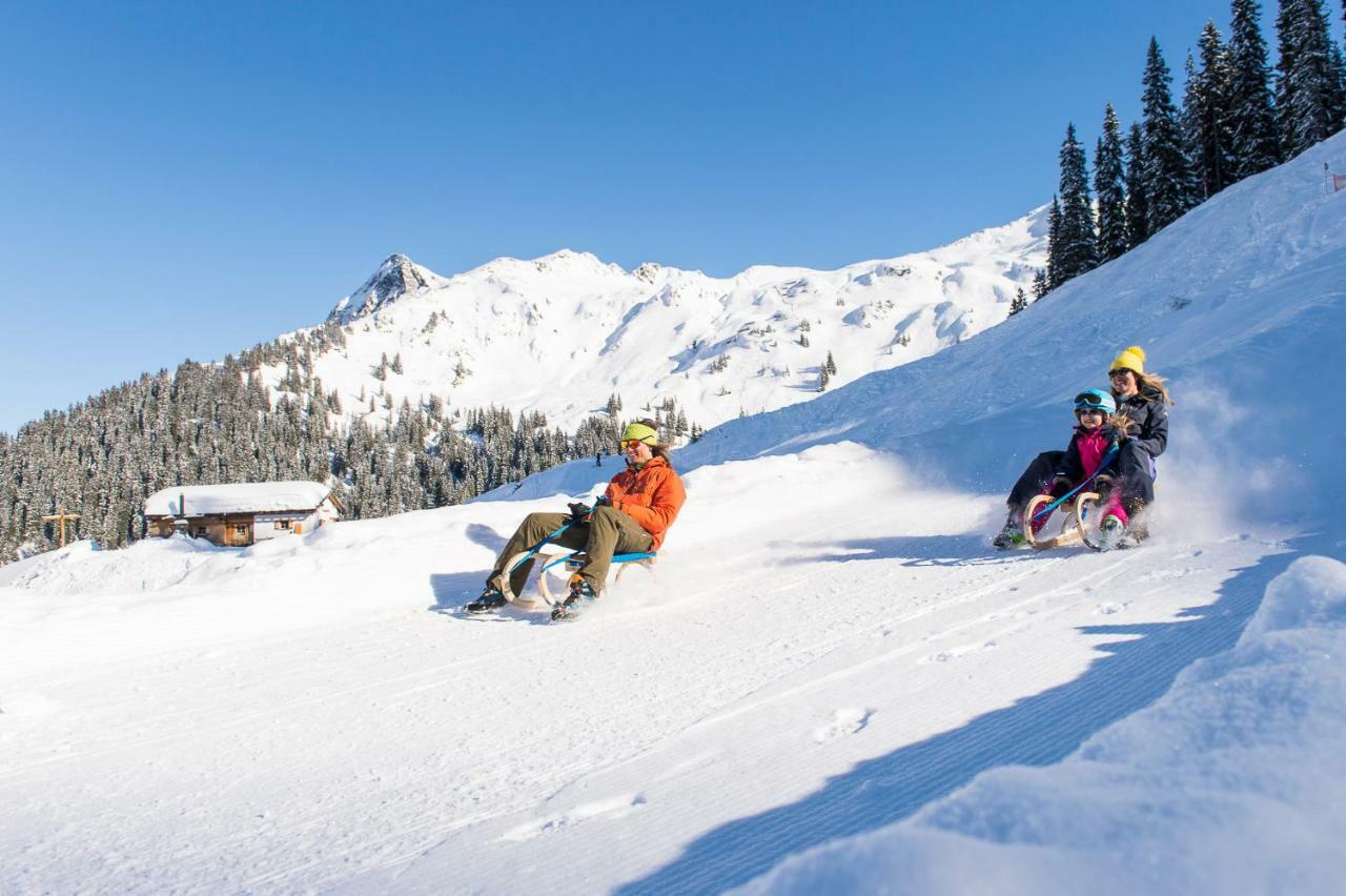 Woodpecker Chalets Klosterle am Arlberg ภายนอก รูปภาพ