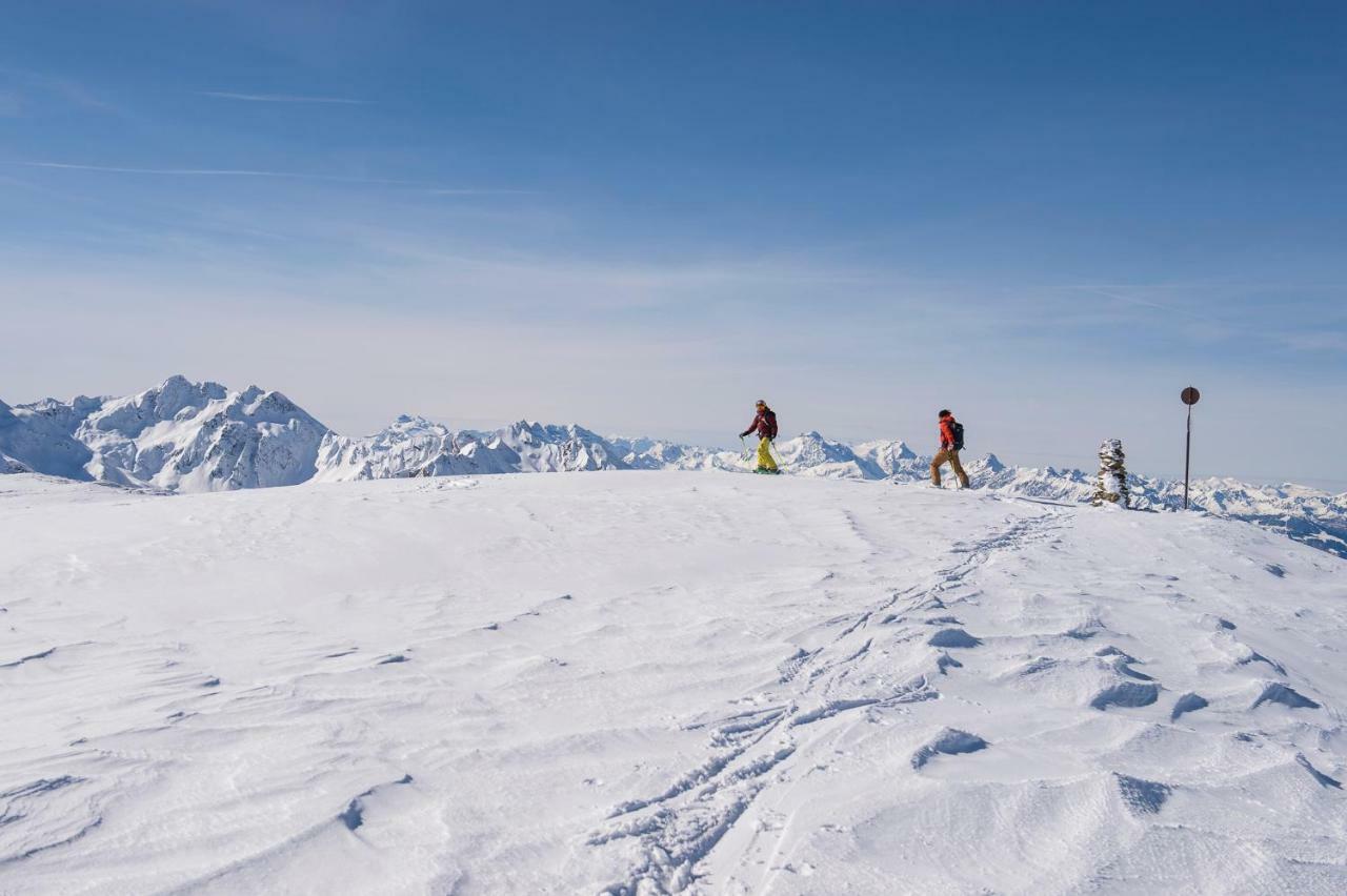 Woodpecker Chalets Klosterle am Arlberg ภายนอก รูปภาพ